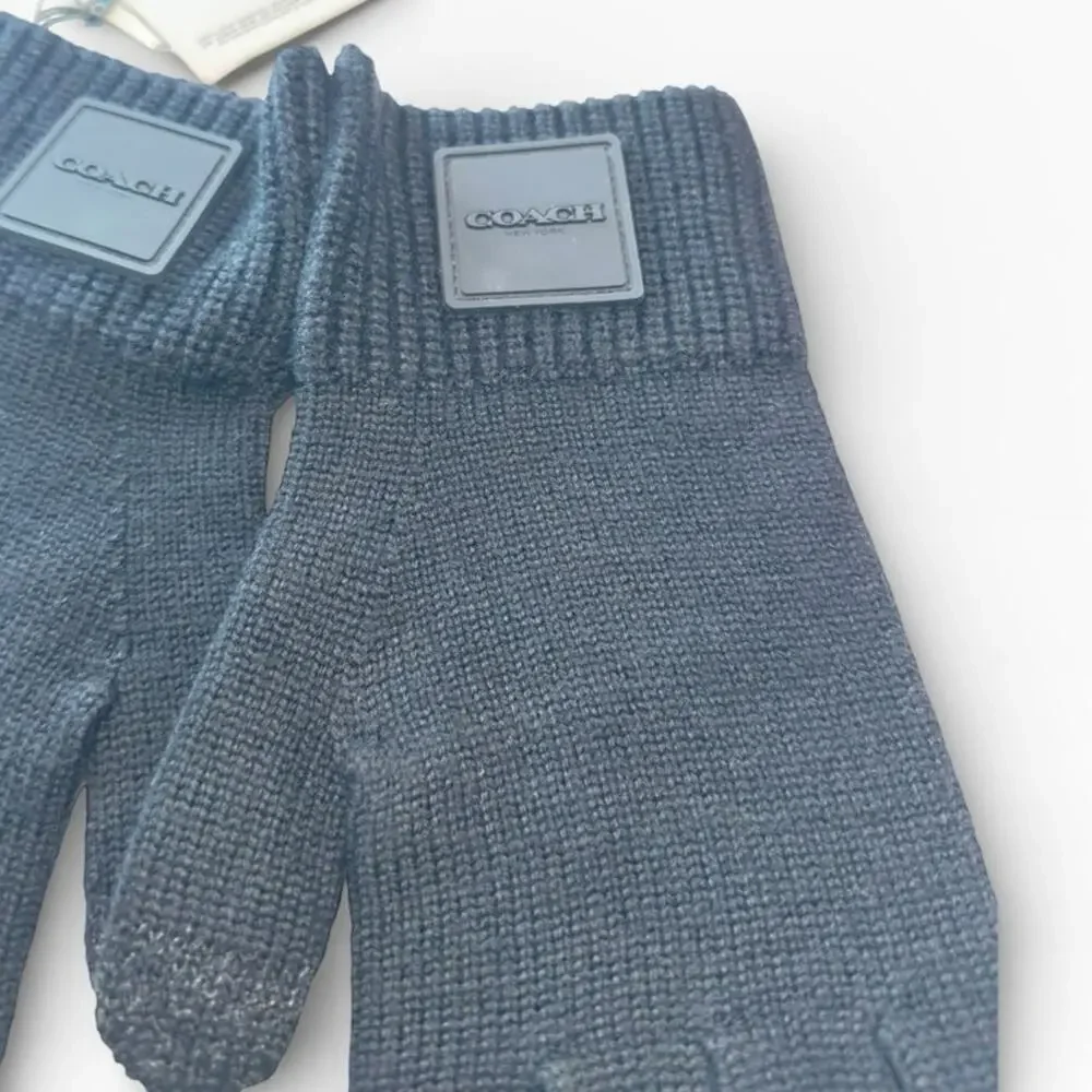 Coach Knit Tech Gloves With Rubber Patch Black L/XL